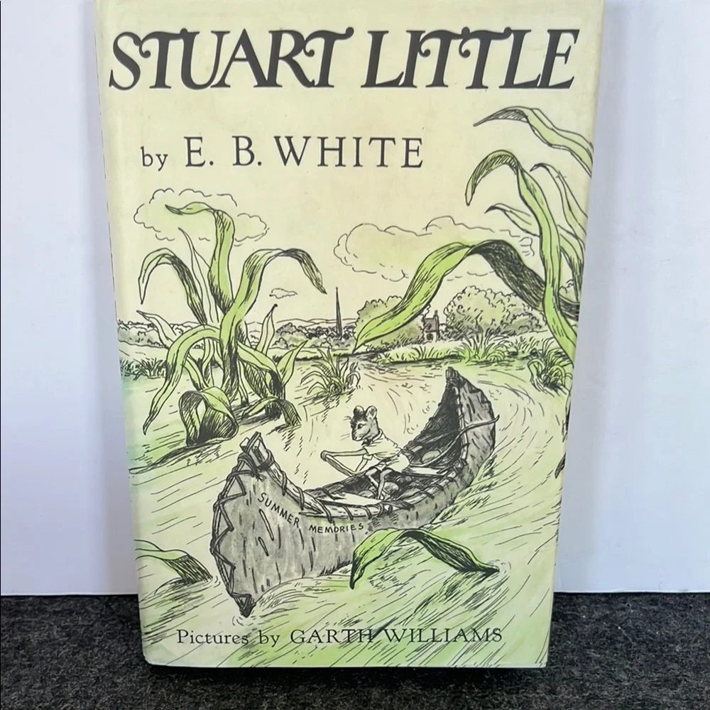 E. B. WHITE “Stuart Little” Book